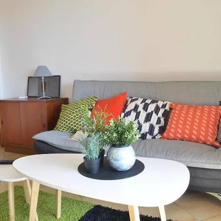 Apartment 2 Pieces Avec Terrasse Et Parking A Saint-raphael - Fr-1-226a-84 Saint-Raphaël